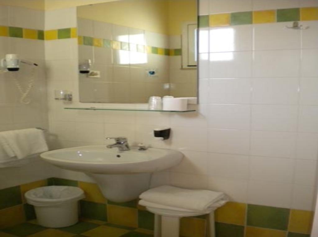 Hotel Prater Cesenatico Kamer foto
